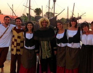 teatralizando en el muelle de las carabelas.jpg